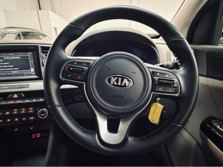 2018 Kia Sportage - thumbnail 19