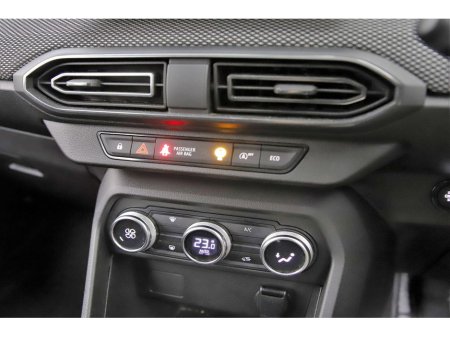 2023 Dacia Jogger 1.0 TCE 110BHP COMFORT 6SPD 7SEATS *REVERSE CAM*PARK SENSORS* €18,490 thumbnail