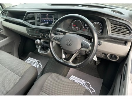 2021 Volkswagen Transporter - thumbnail 16