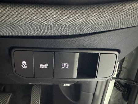 2026 Kia EV4 0% Finance Earth 3 €51,900 thumbnail