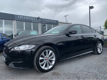 2017 Jaguar XF  €22,999