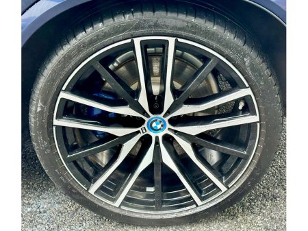 2025 BMW X5 50e *Very High Spec* M SPORT XDRIVE thumbnail