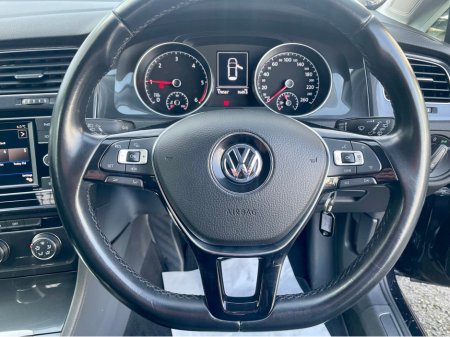 2019 Volkswagen Golf - thumbnail 11