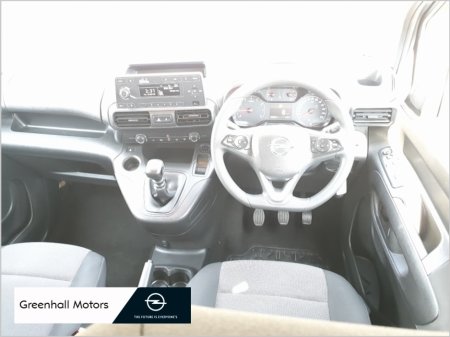 2021 Opel Combo LIFE L2H1 1.5 €26,500