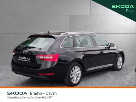 2024 Skoda Superb COMBI ESTATE AMBITION 2.0 TDI 150 €39,950