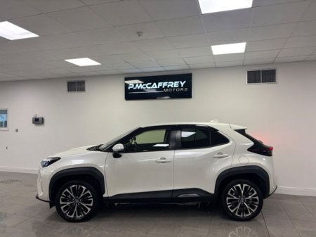 2021 Toyota Yaris Cross 1.5 Hybrid CVT Luna Sport €21,750 thumbnail