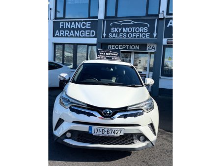 2017 Toyota C-HR - thumbnail 2