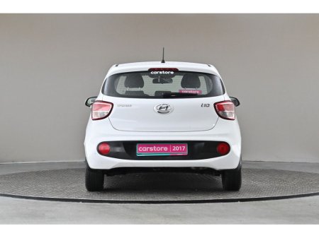 2017 Hyundai i10 1.0 DELUXE 5SPD *BI-TONE INTERIOR*14"ALLOY WHEELS* €10,890 thumbnail
