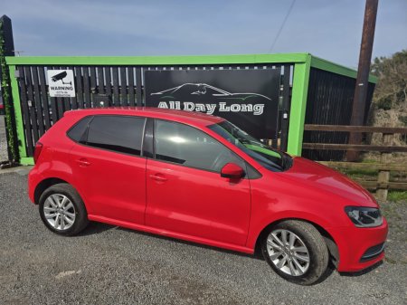 2016 Volkswagen Polo - view 2