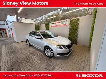 2018 Skoda Octavia - thumbnail 5