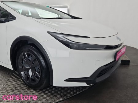 2024 Toyota Prius - thumbnail 18