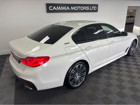 2020 BMW 5 Series - thumbnail 4