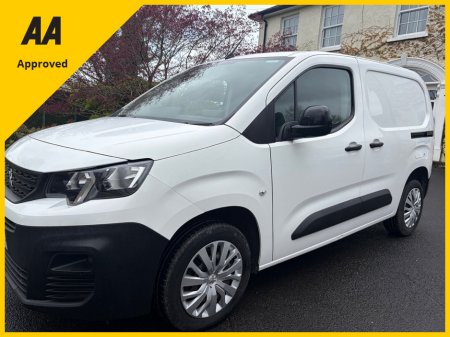 2022 Peugeot Partner PROFESSIONAL PREMIUM BLUEHDI L1