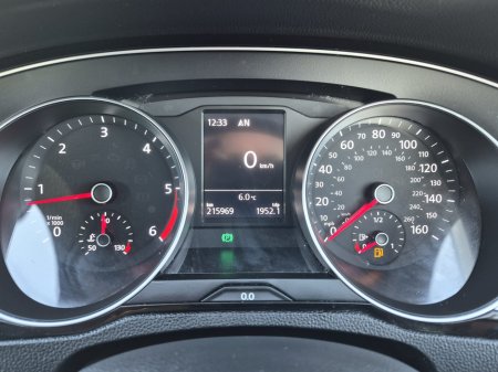 2016 Volkswagen Passat  €9,999 thumbnail