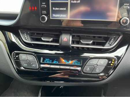 2021 Toyota C-HR - thumbnail 17