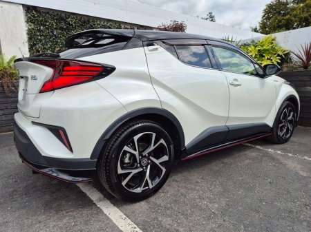 2020 Toyota C-HR 1.8 HYBRID / SOL G-PACK / TOP SPEC / TAX €160 REF: JPN1211 €25,950 thumbnail