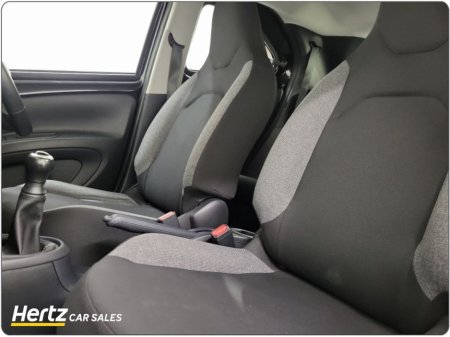 2023 Toyota Aygo X - thumbnail 5