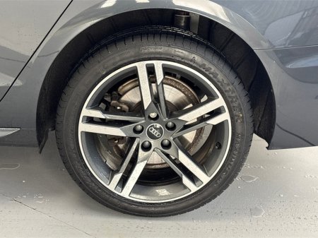 2021 Audi A4 LIMOUSINE 35 TDI 163BHP S-TRONIC**MULTIFUNCTIONAL STEERING WHEEL**CREAM LEATHER INTERIOR**FRONT HEATED SEATS**APPLE CARPLAY**REVERSE CAMERA**PARKING SENSORS**SEMI DIGITAL DASH**FINANCE AVAILABLE €29,995 thumbnail