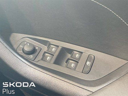 2023 Skoda Kodiaq Ambition 2.0TDI 150bhp DSG 7 Seater €44,950 thumbnail