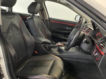 2017 BMW 4 Series - thumbnail 4