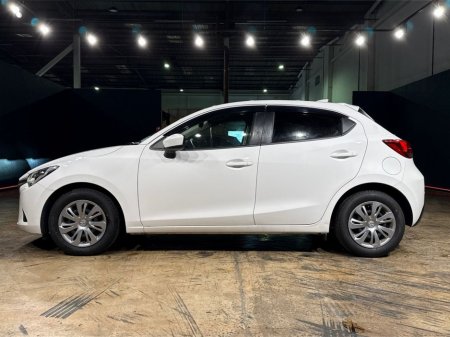 2019 Mazda Demio - thumbnail 6