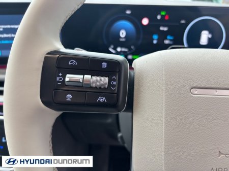 2025 Hyundai Santa Fe Phev Premium €64,950 thumbnail