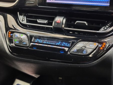 2018 Toyota C-HR 1.8 Excel CVT Automatic, Reversing camera €18,695 thumbnail