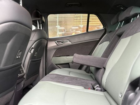 2024 Kia Sportage HEV Anniversary Edition €39,995 thumbnail