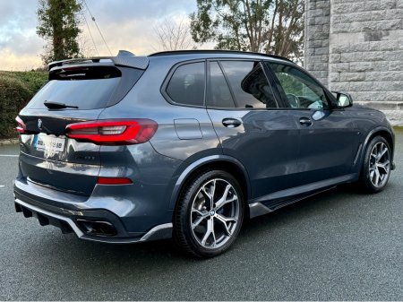 2021 BMW X5 - thumbnail 3