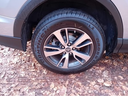 2017 Toyota Rav4 - thumbnail 32