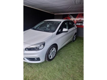 2017 BMW 2 Series - thumbnail 3