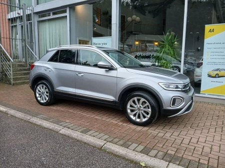 2022 Volkswagen T-Roc 1.0 TSI 110HP Style Plus. Sunroof. €27,950