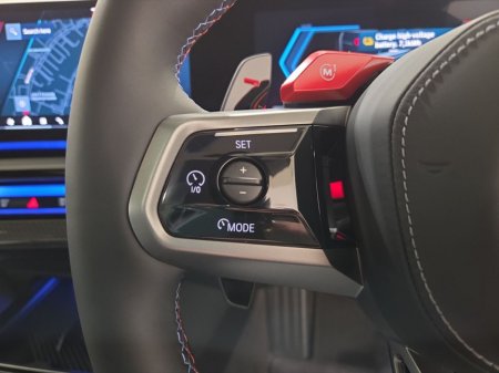 2026 BMW M5  thumbnail