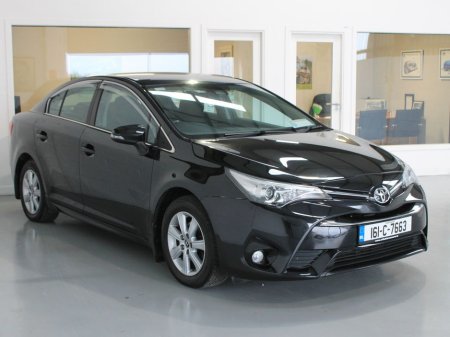 2016 Toyota Avensis - view 3