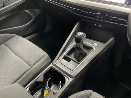 2021 Volkswagen Golf  €23,995 thumbnail