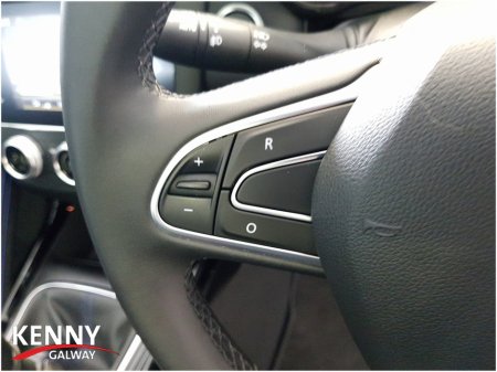 2020 Renault Kadjar - thumbnail 25