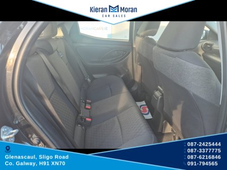 2021 Toyota Yaris HYBRID AUTO 4DR €12,950 thumbnail