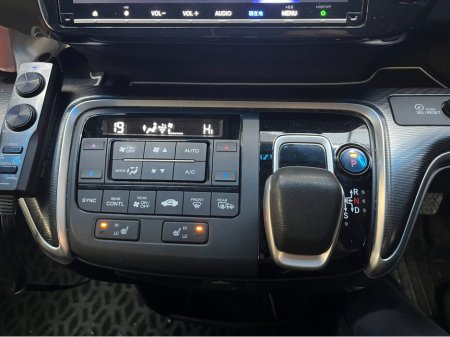 2019 Honda Stepwagon - thumbnail 20