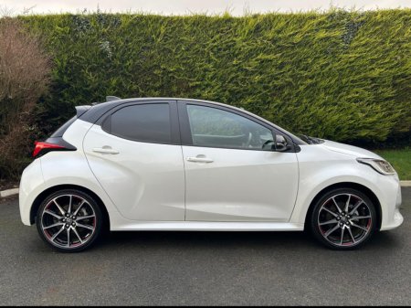 2023 Toyota Yaris GR S SPORT 4DR AUTO €25,950 thumbnail