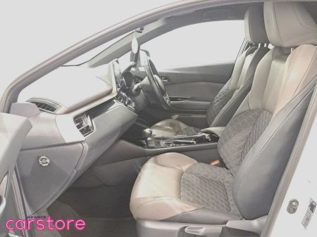 2022 Toyota C-HR 1.8 HYBRID SOL €27,880 thumbnail