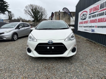 2017 Toyota Aqua - thumbnail 2