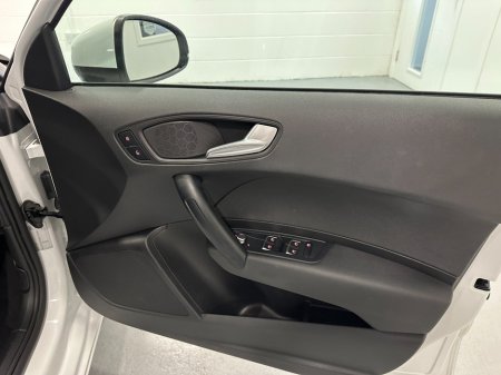 2016 Audi A1 - thumbnail 22