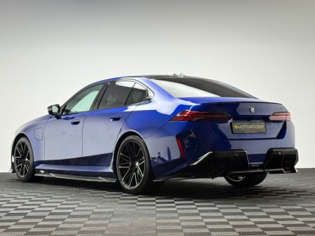 2025 BMW M5 - thumbnail 5