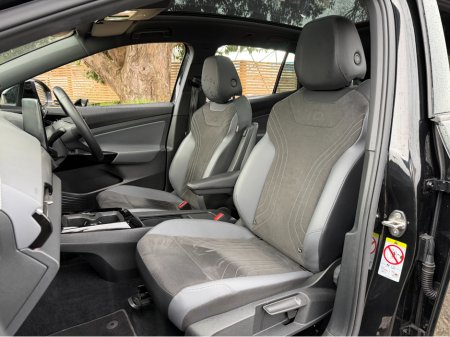 2023 Volkswagen ID.4 PANORAMIC ROOF..PURE..52KWH.. €23,900 thumbnail