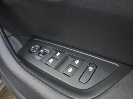 2022 Peugeot 508 - thumbnail 17