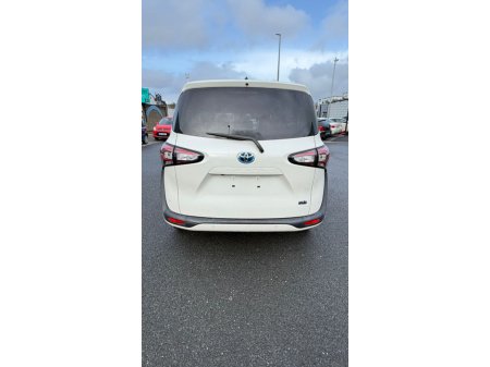 2019 Toyota Sienta  €15,950 thumbnail