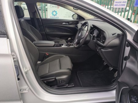 2019 Opel Insignia - thumbnail 12