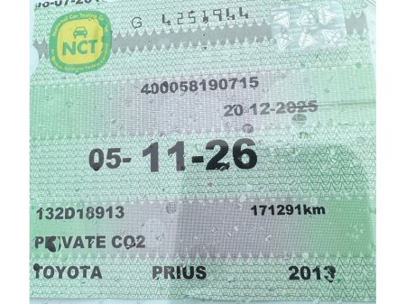 2013 Toyota Prius - thumbnail 12