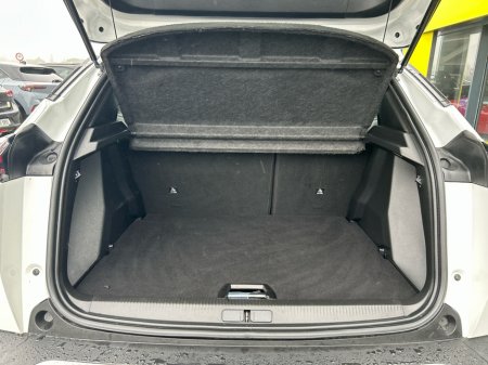 2022 Peugeot 2008 ALLURE 1.2 100 4DR thumbnail