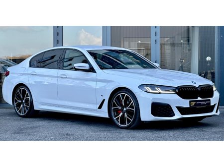 2023 BMW 5 Series - thumbnail 1